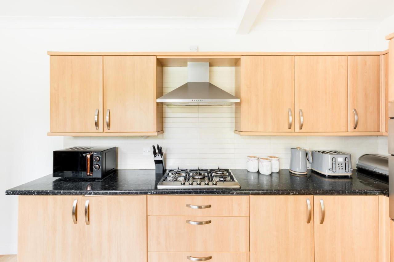 Beautiful 6 Bedroom House For 17 Guests Next To Edgbaston Stadium Birmingham Eksteriør billede