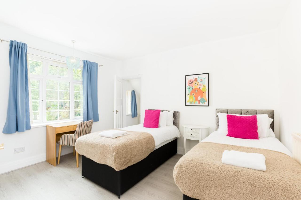 Beautiful 6 Bedroom House For 17 Guests Next To Edgbaston Stadium Birmingham Eksteriør billede