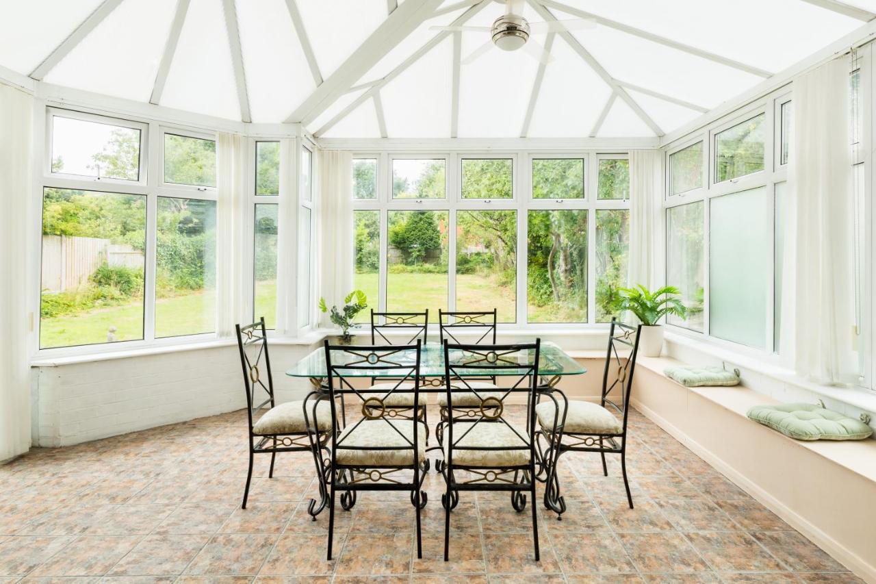 Beautiful 6 Bedroom House For 17 Guests Next To Edgbaston Stadium Birmingham Eksteriør billede